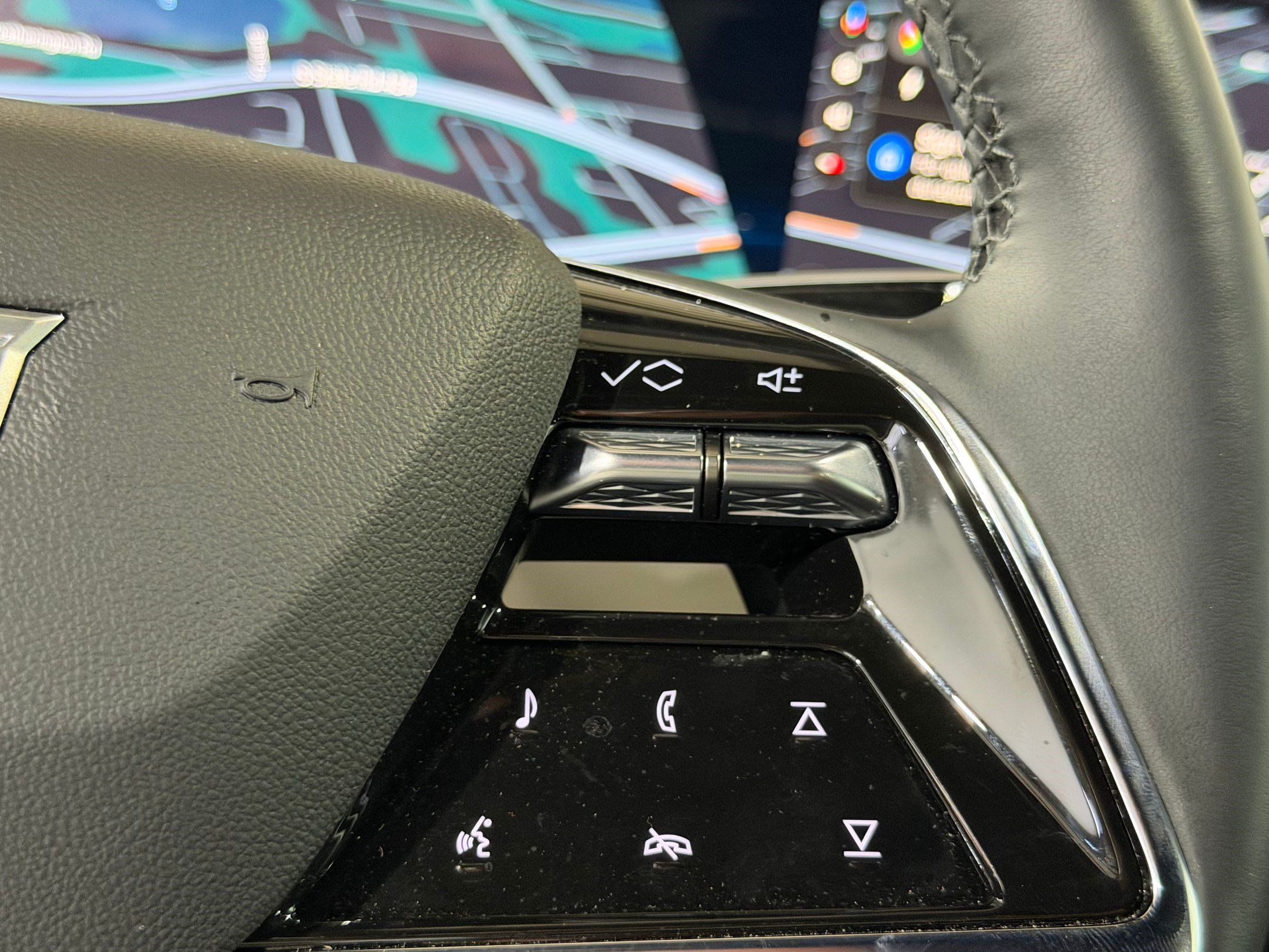 New 2026 Cadillac Vistiq Luxury AWD/4WD image 29