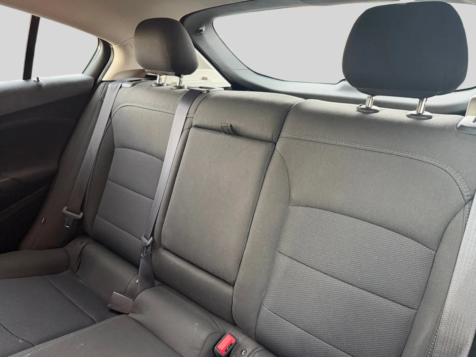 Used 2017 Chevrolet Cruze LT w/ Convenience Package FWD image 13