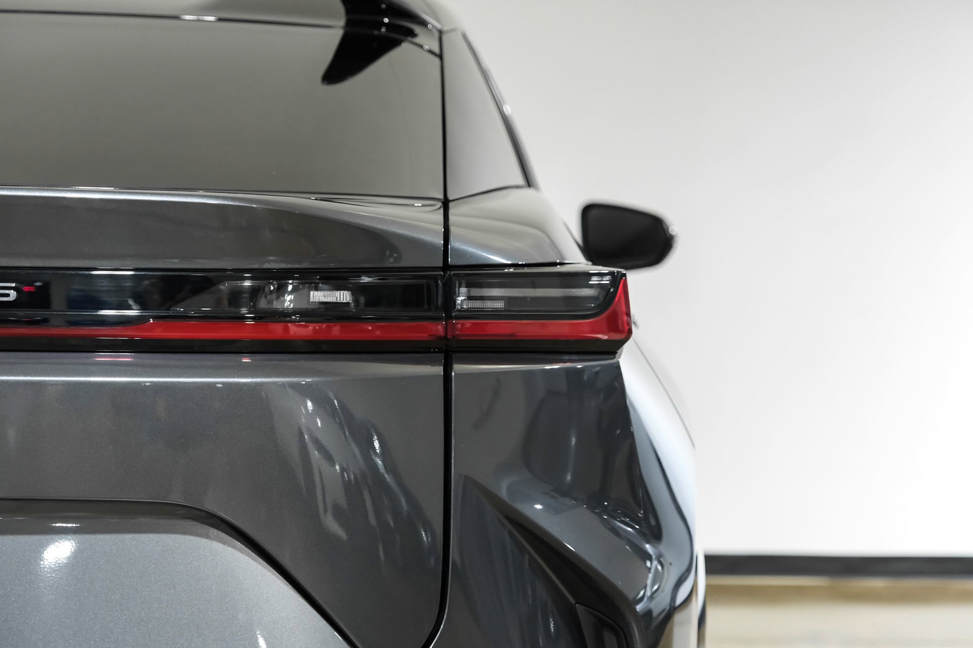 Used 2023 Lexus RZ 450e Premium w/ Technology Package image 53