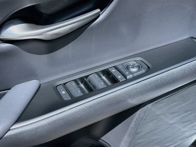 Used 2025 Lexus UX 300h FWD image 22