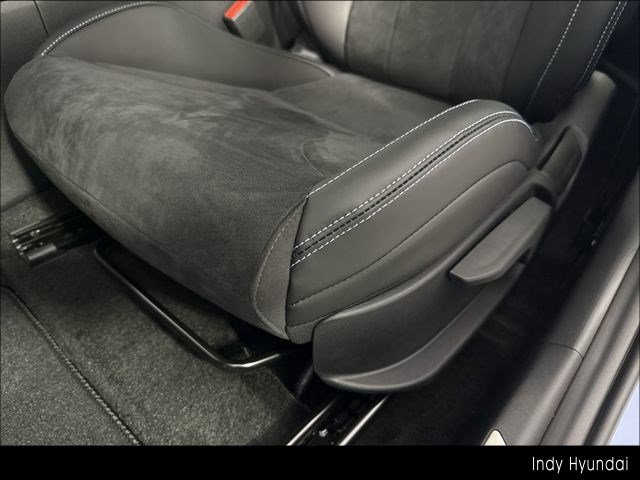 Certified 2025 Hyundai Elantra N image 40