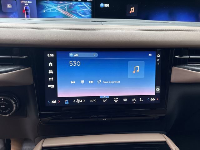 New 2027 Lincoln Navigator L Black Label AWD/4WD image 16