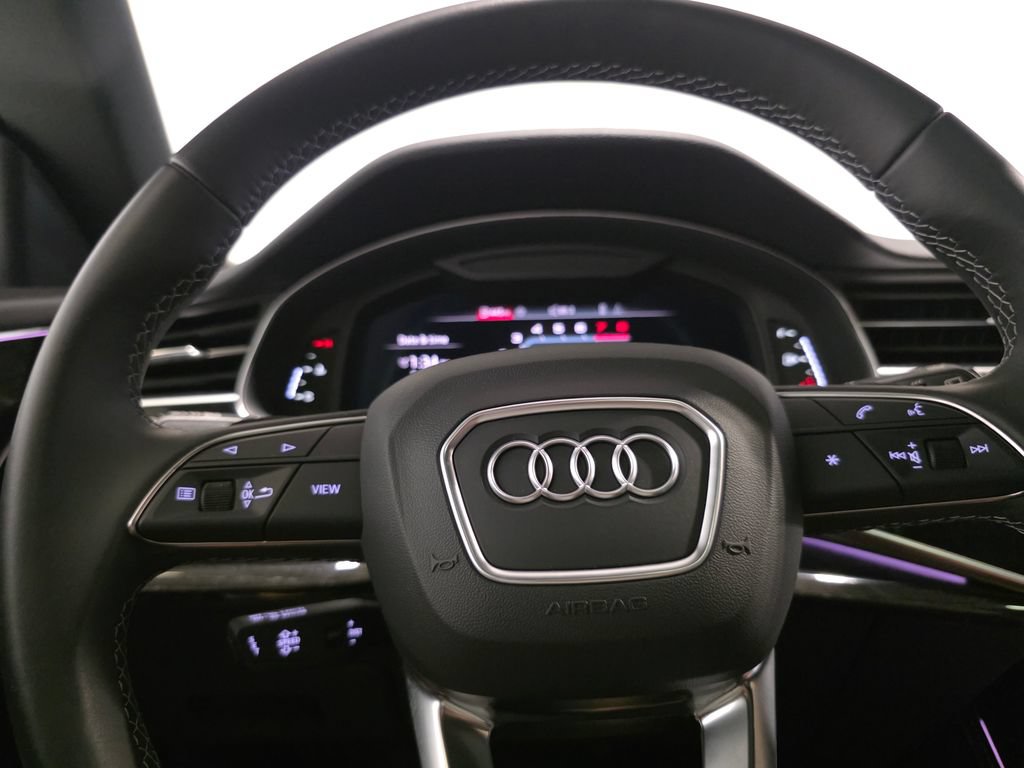 Certified 2025 Audi Q8 Premium Plus w/ Premium Plus Package AWD/4WD image 20