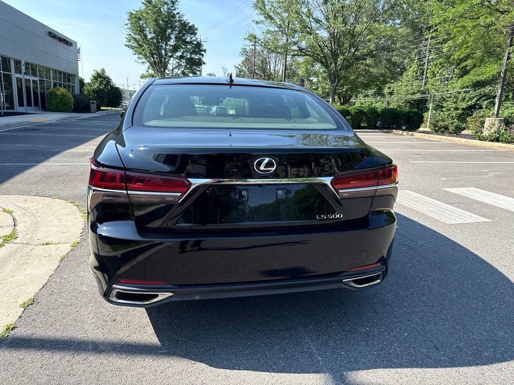 Used 2019 Lexus LS 500 w/ Interior Upgrade Package RWD image 6