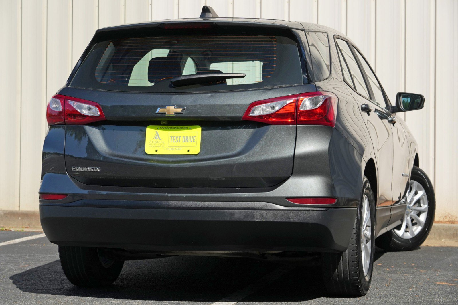 Used 2020 Chevrolet Equinox LS FWD image 3