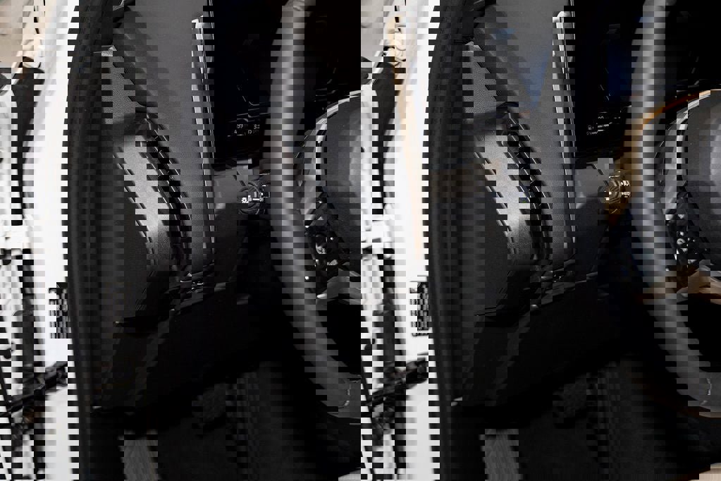 Used 2025 BMW X3 xDrive30i w/ Premium Package image 14