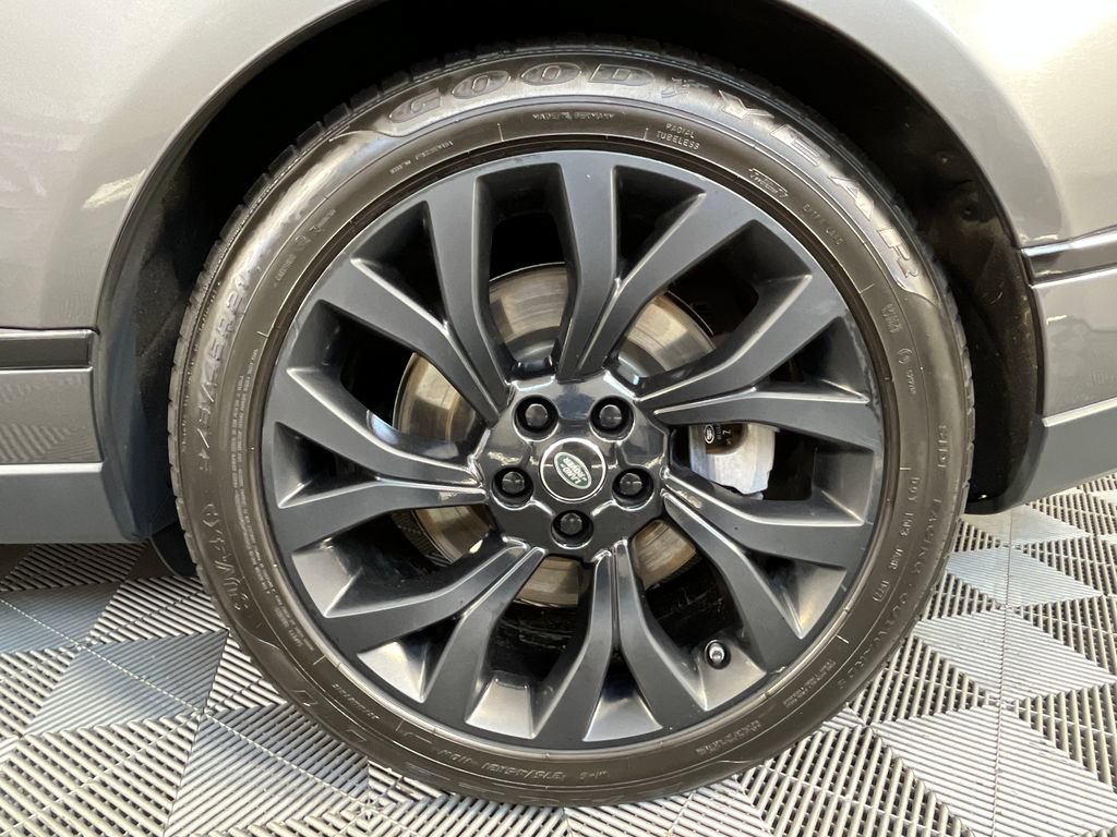 Used 2019 Land Rover Range Rover HSE AWD/4WD image 14