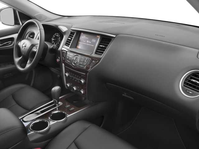 Used 2016 Nissan Pathfinder Platinum image 12