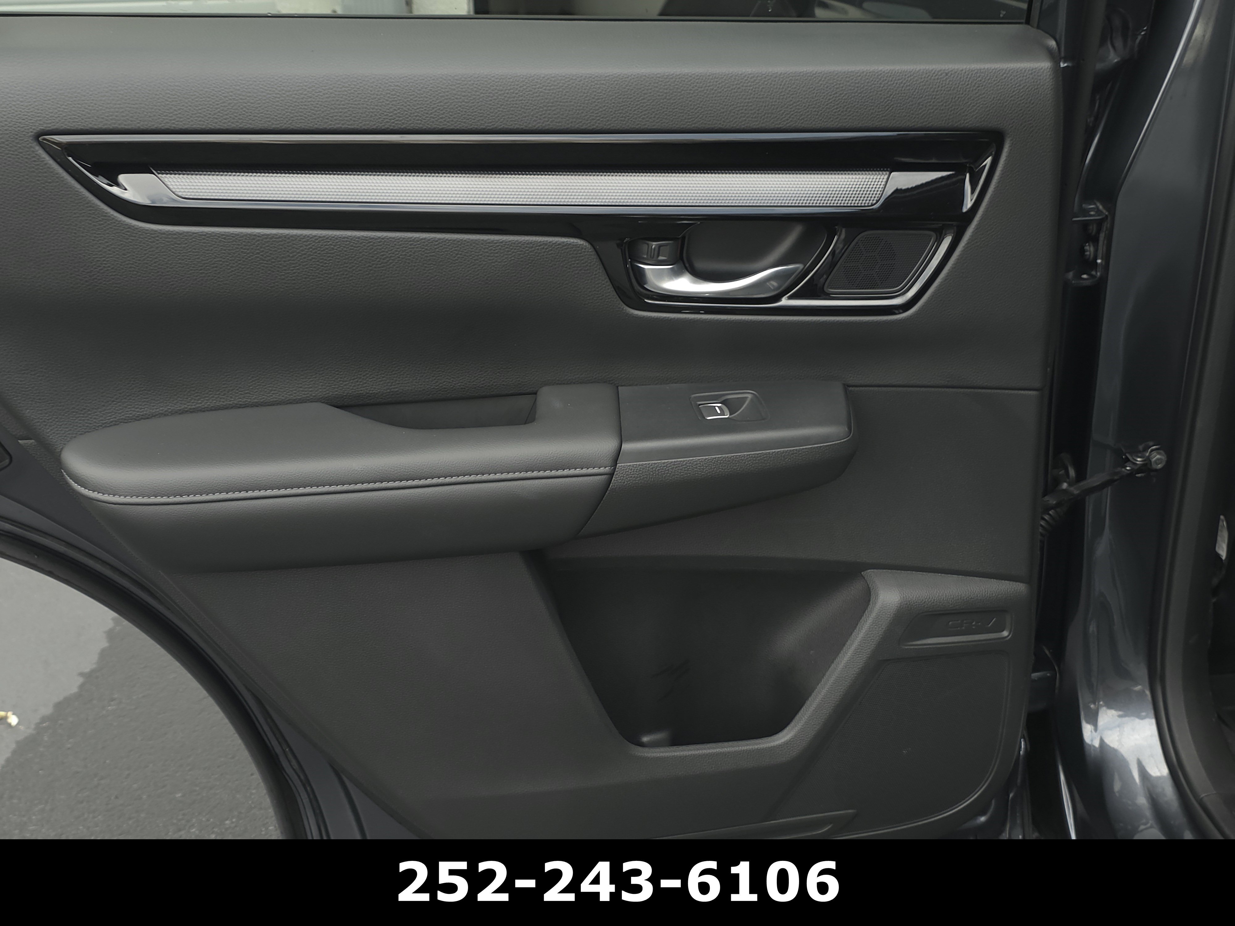 Used 2024 Honda CR-V EX-L image 29