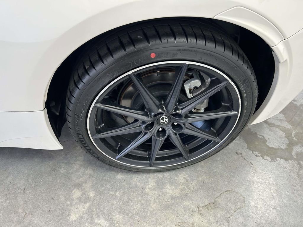Certified 2023 Toyota GR86 Premium RWD image 10