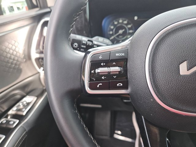 Used 2023 Kia Sorento SX image 23
