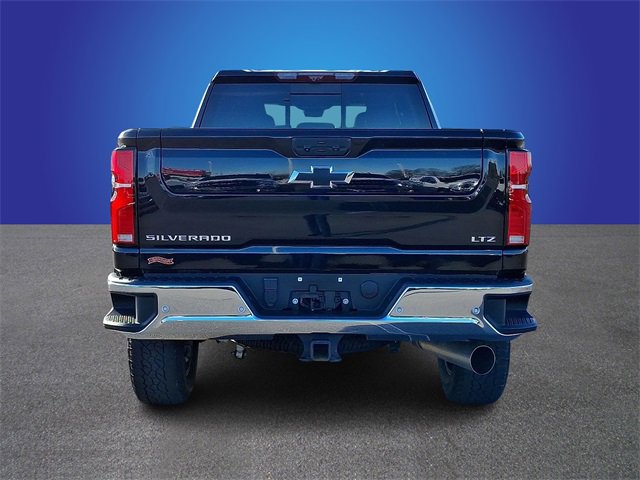 Used 2024 Chevrolet Silverado 2500 LTZ w/ LTZ Plus Package image 5