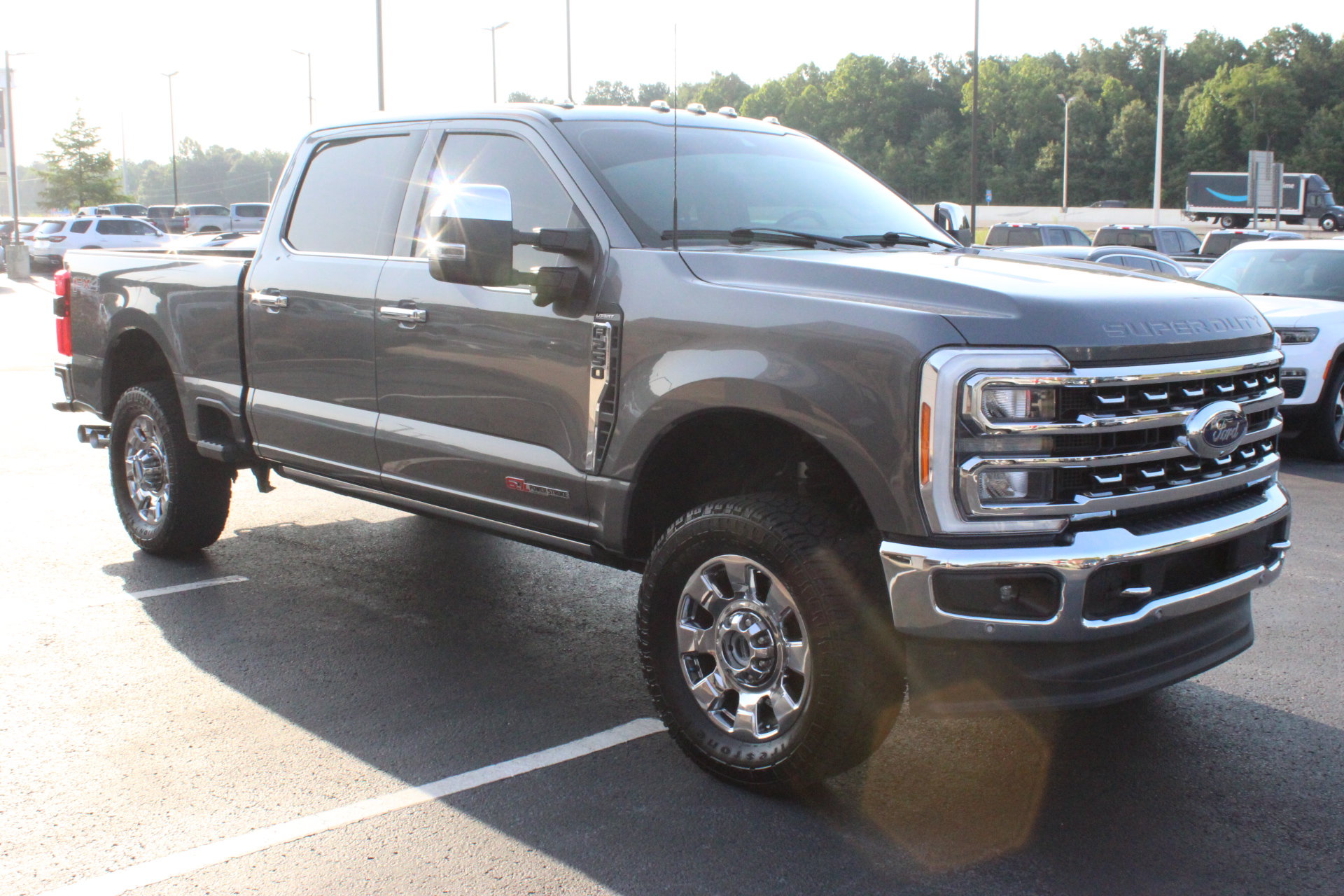 Used 2023 Ford F250 Lariat w/ Lariat Ultimate Package AWD/4WD image 4