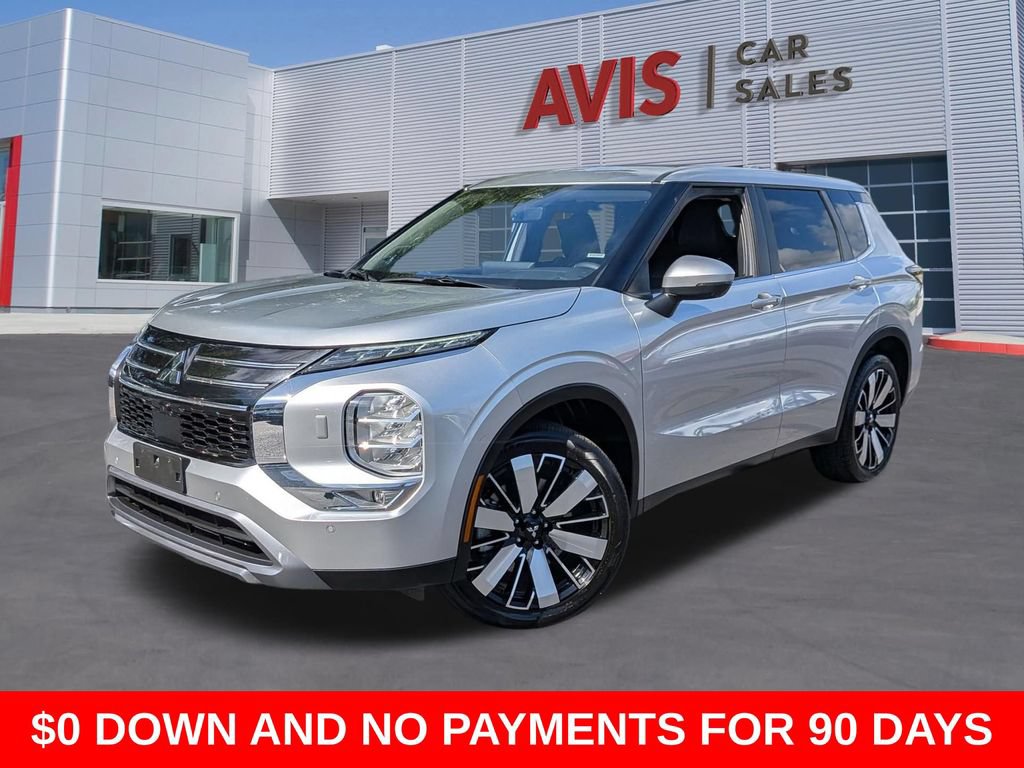 Used 2025 Mitsubishi Outlander SE AWD/4WD image 1