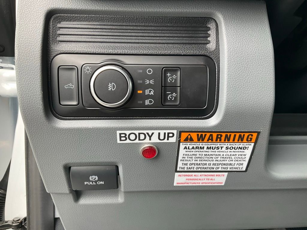 New 2026 Ford F550 4x4 Regular Cab Super Duty image 18