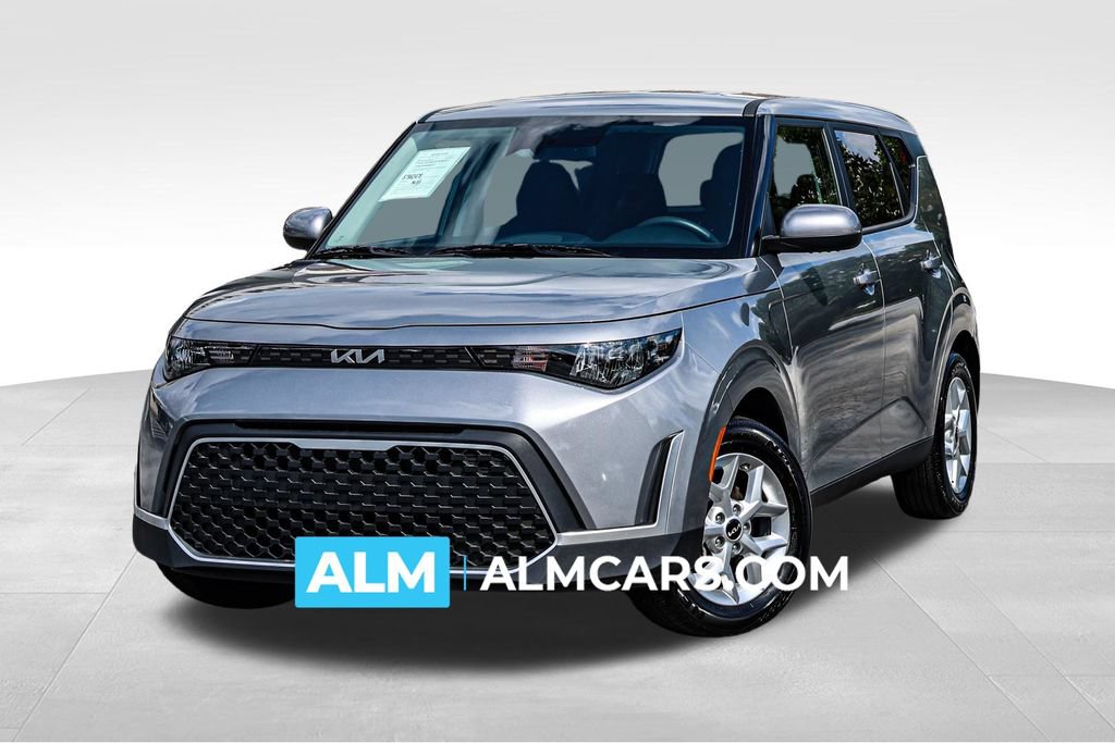 Used 2025 Kia Soul LX w/ LX Technology Package