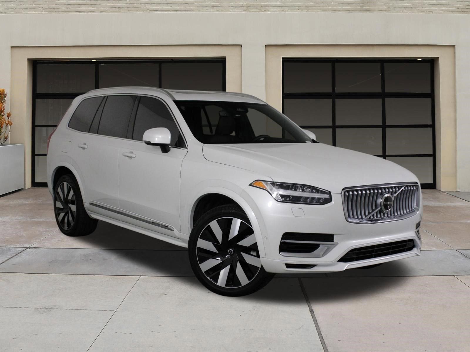 Certified 2024 Volvo XC90 T8 Plus AWD/4WD image 34