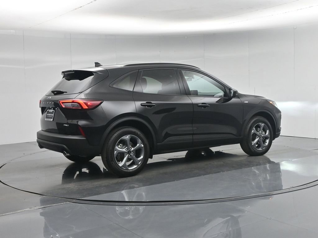 Used 2025 Ford Escape ST-Line AWD/4WD image 30