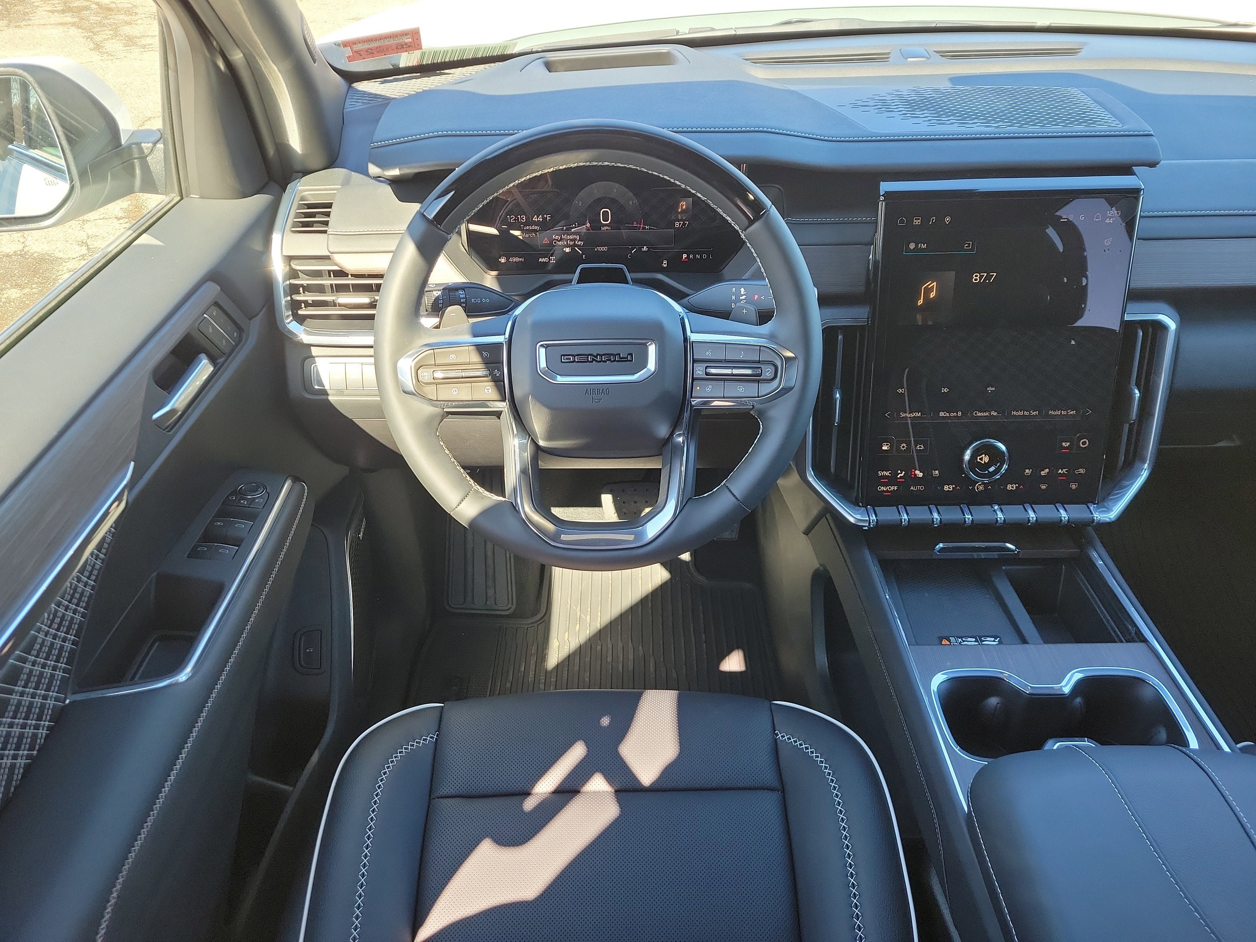 New 2026 GMC Acadia Denali w/ Super Cruise Package AWD/4WD image 19