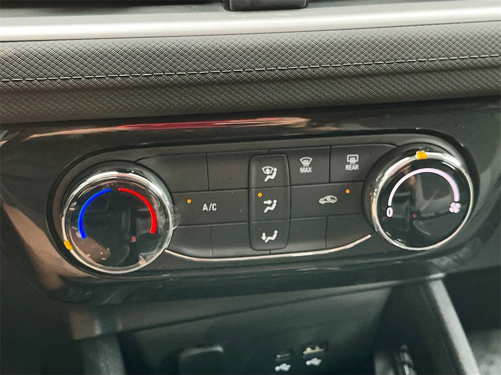 Used 2024 Chevrolet TrailBlazer LT image 15