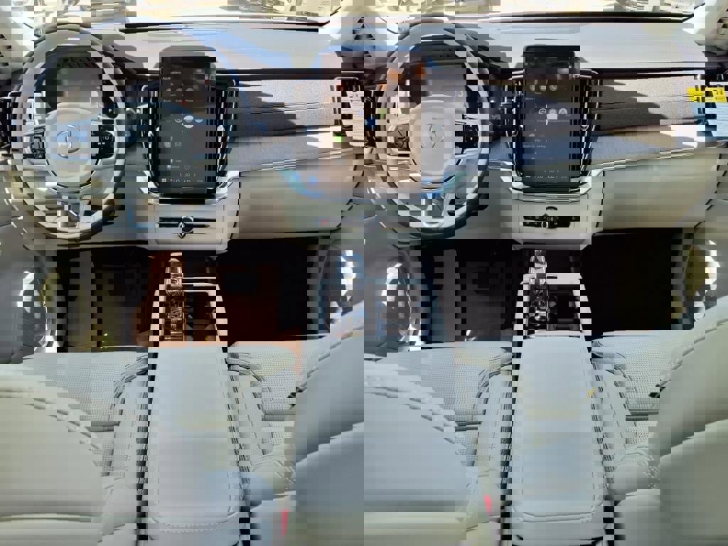 New 2026 Volvo XC90 B6 Ultra image 11