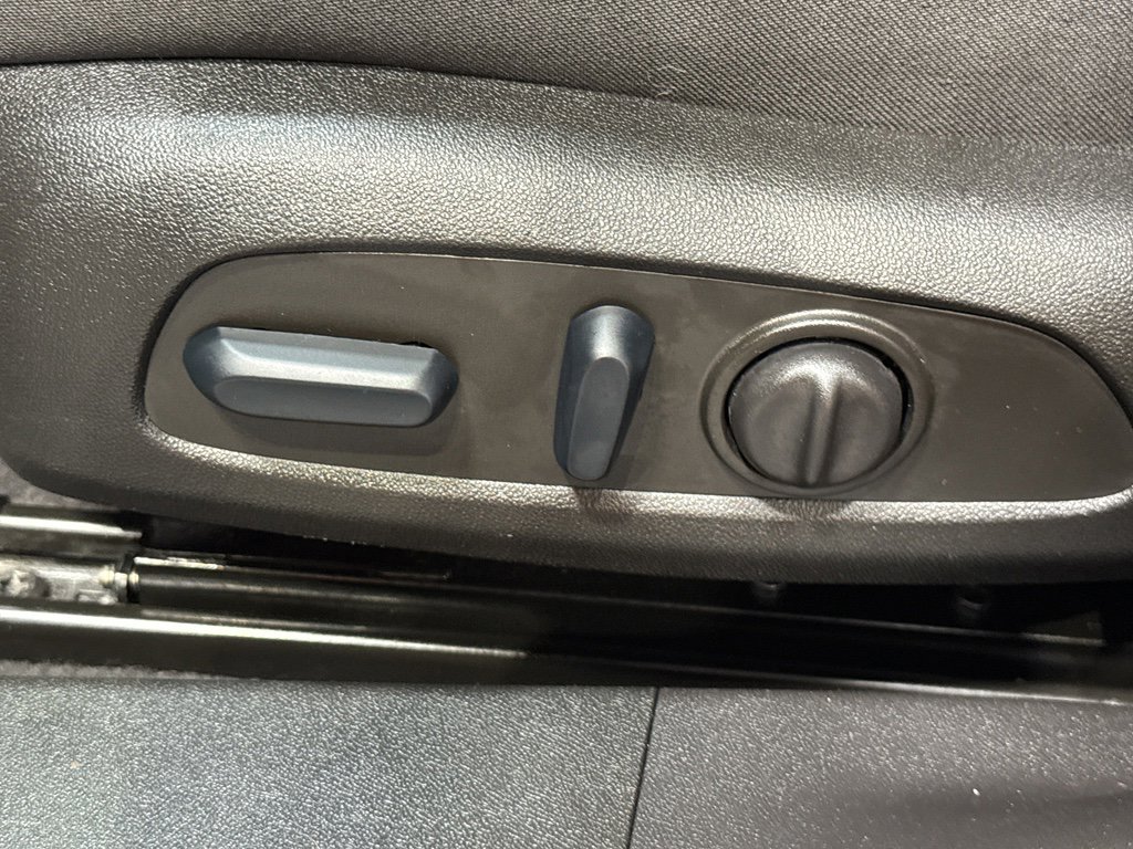 Used 2022 Chevrolet Malibu RS w/ LPO, Convenience Package 1 image 14