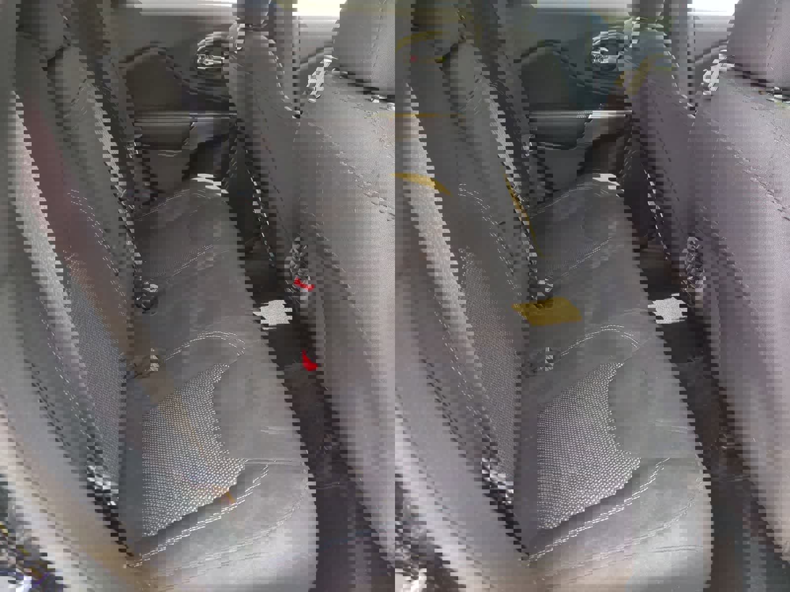 Used 2019 Jeep Cherokee Latitude w/ Popular Appearance Group image 20