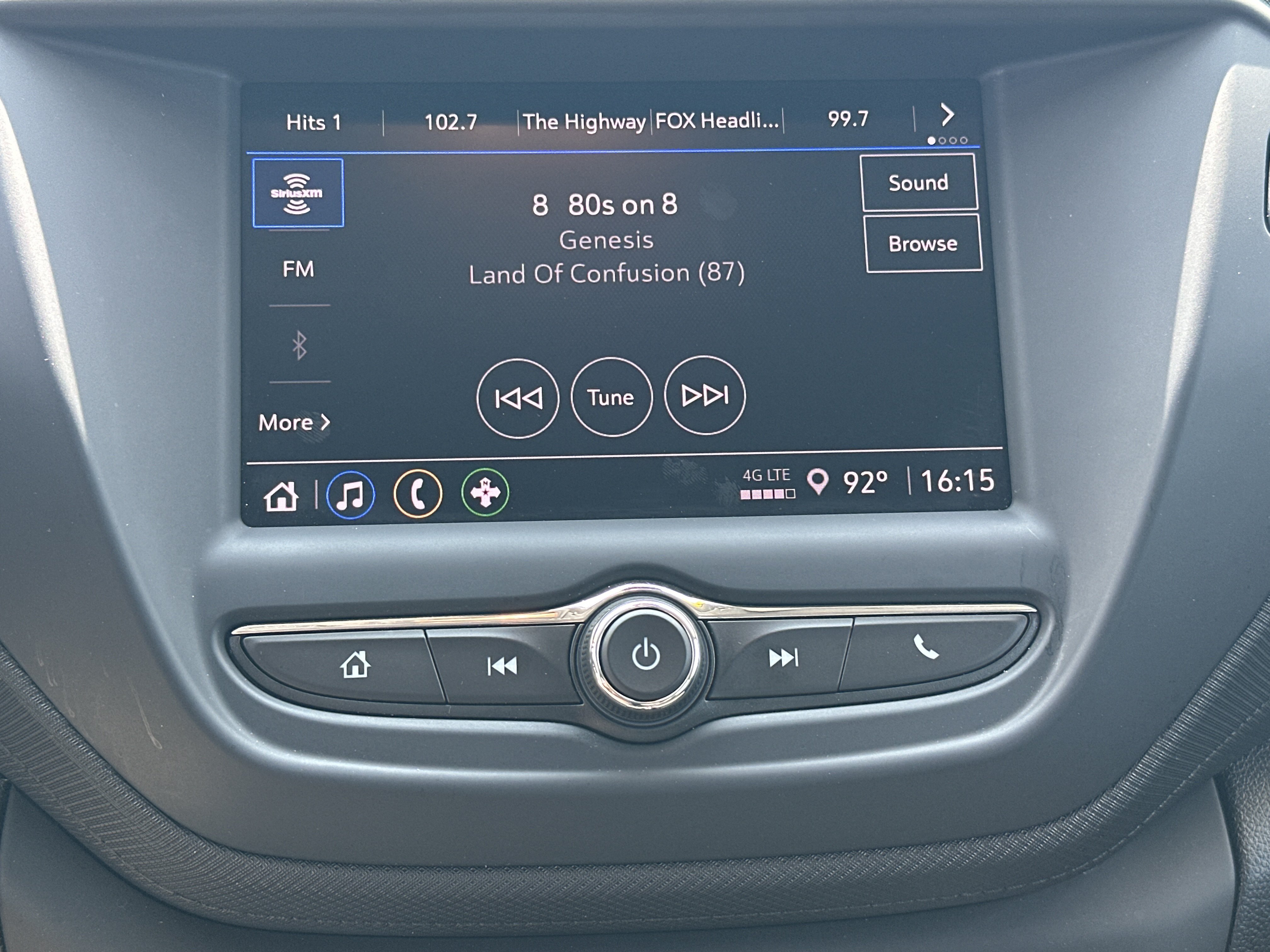 Used 2023 Chevrolet TrailBlazer LS FWD image 29