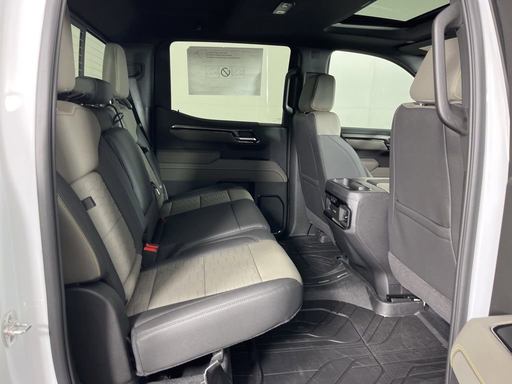 New 2026 Chevrolet Silverado 1500 ZR2 image 15
