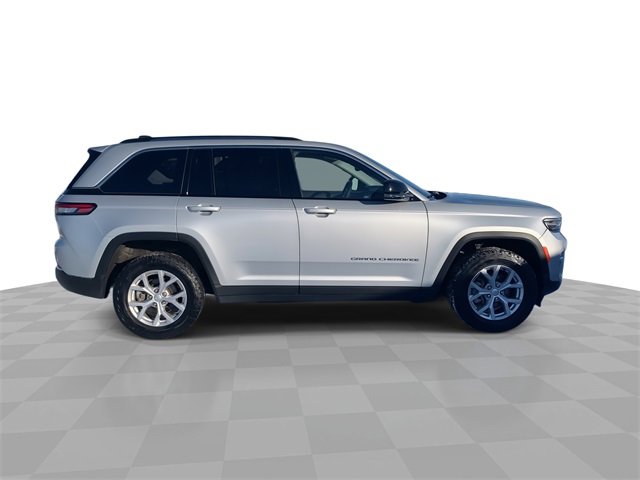 Used 2023 Jeep Grand Cherokee Limited image 9
