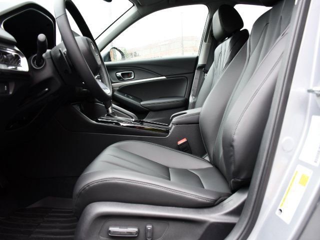 New 2025 Acura Integra image 13