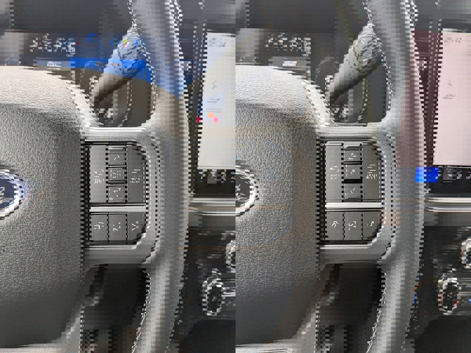 New 2026 Ford F250 Lariat w/ Black Appearance Package image 20