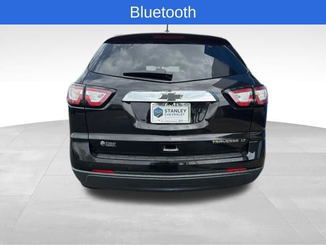 Used 2016 Chevrolet Traverse LT w/ Style and Technology Package FWD image 4
