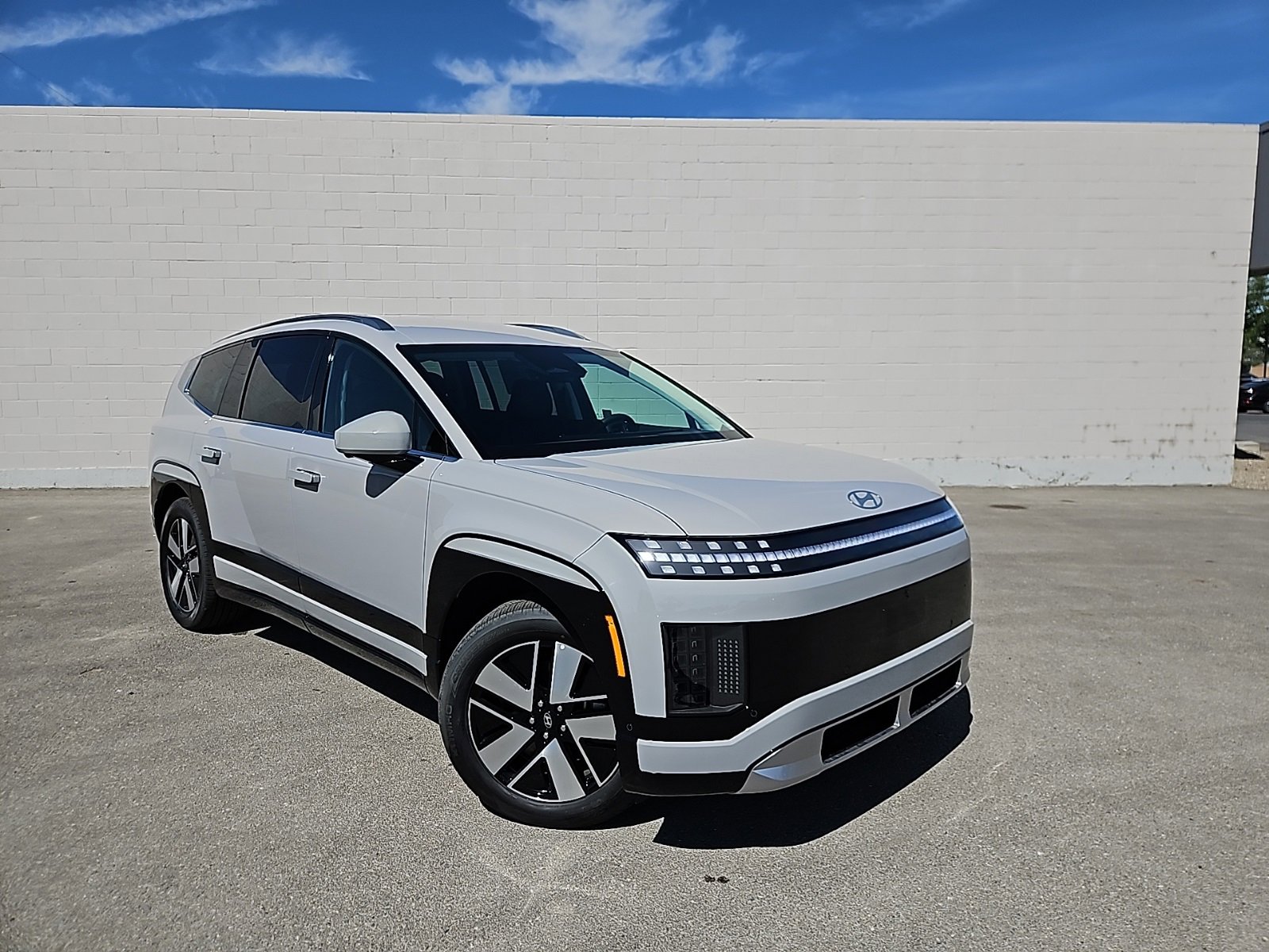 New 2026 Hyundai Ioniq 9 SEL video 1