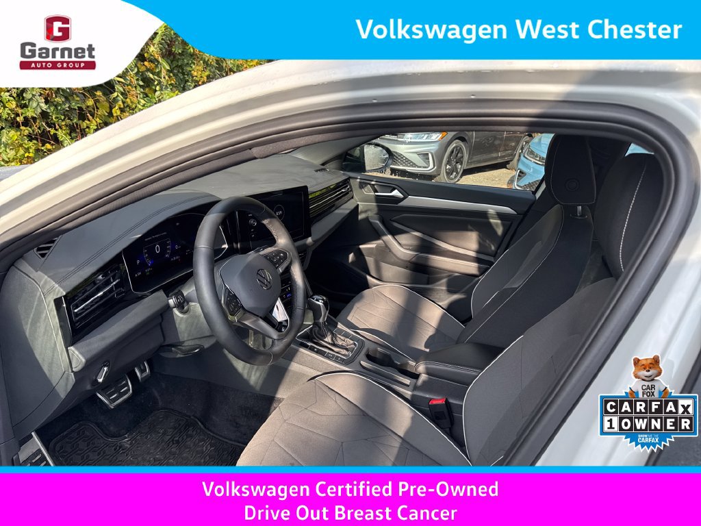 Used 2025 Volkswagen Jetta Sport FWD image 10