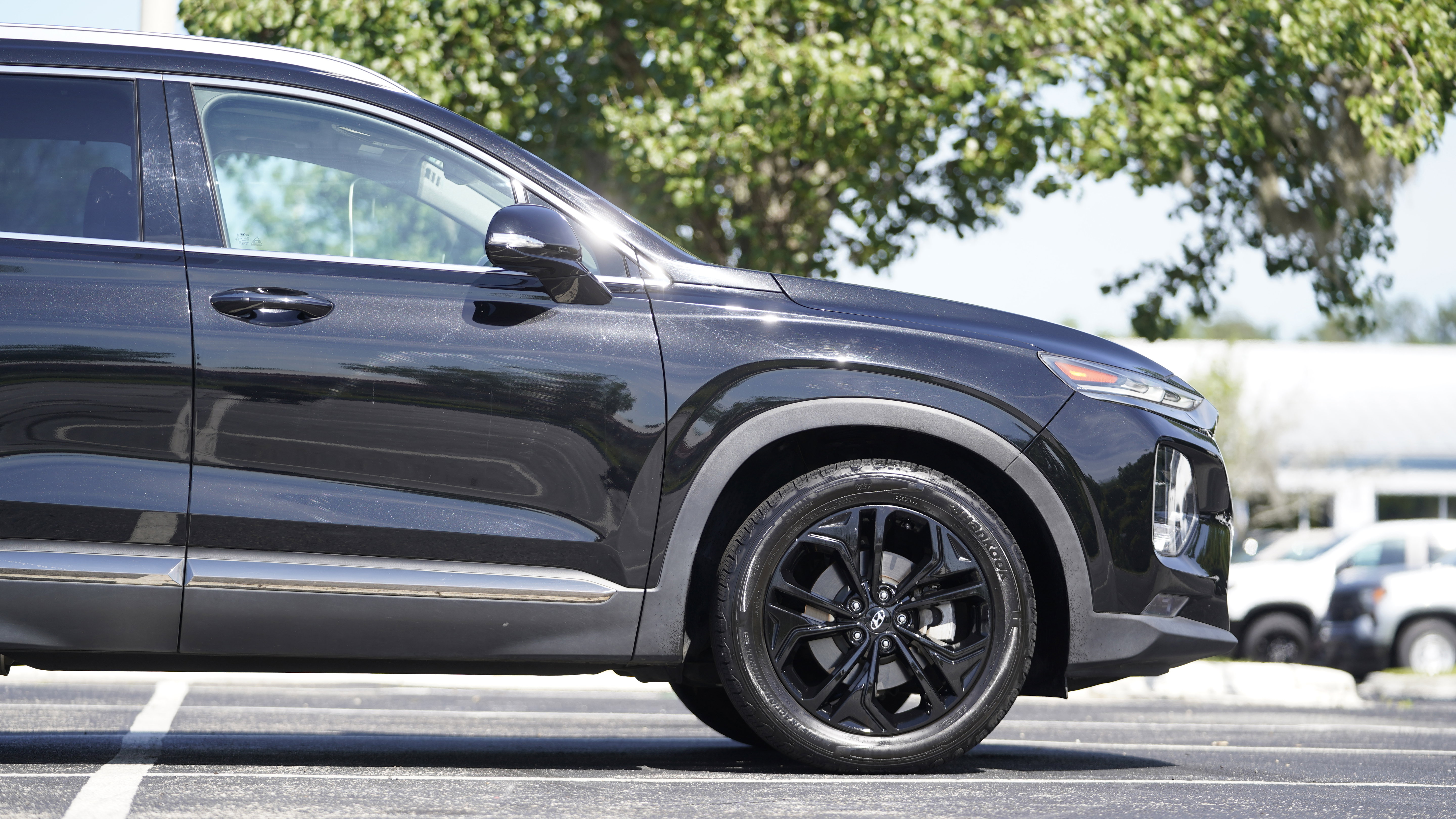 Used 2019 Hyundai Santa Fe Limited FWD image 6