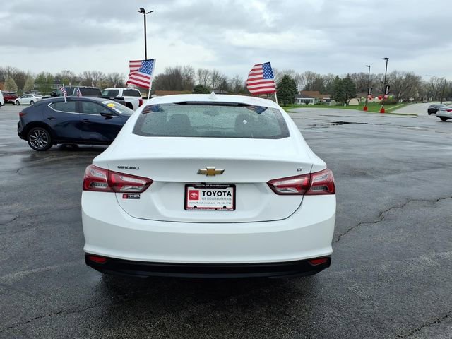 Used 2022 Chevrolet Malibu LT image 4