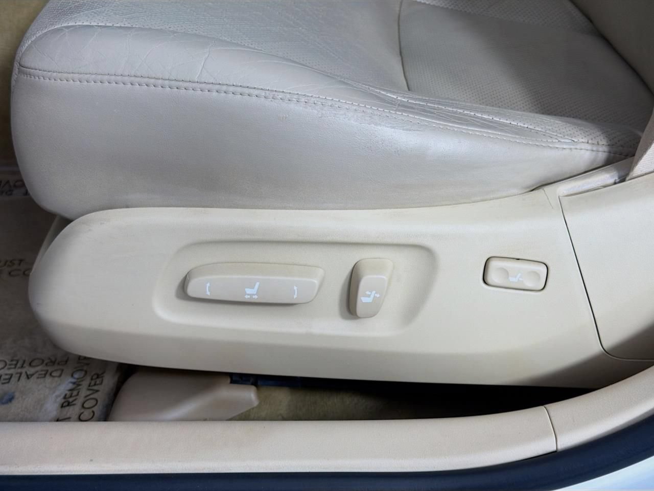 Used 2011 Lexus ES 350 FWD image 37