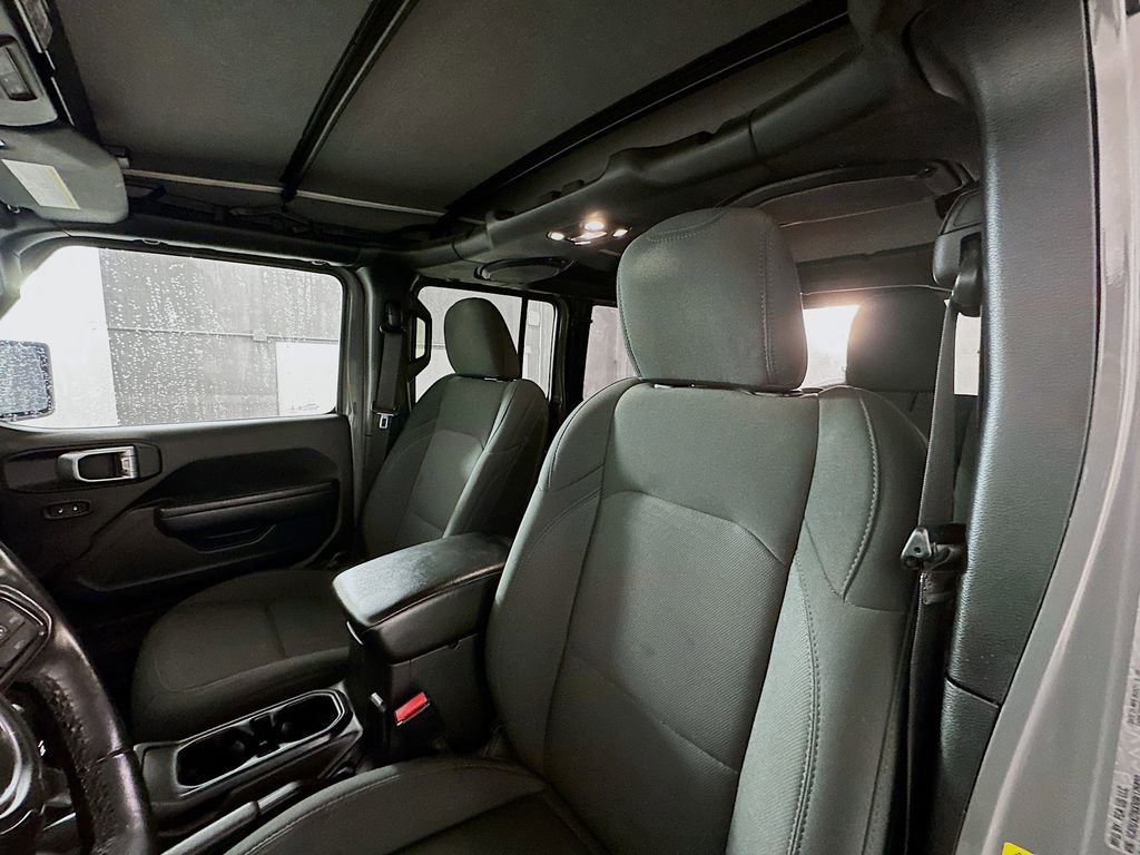 Used 2022 Jeep Wrangler Unlimited Sport image 21
