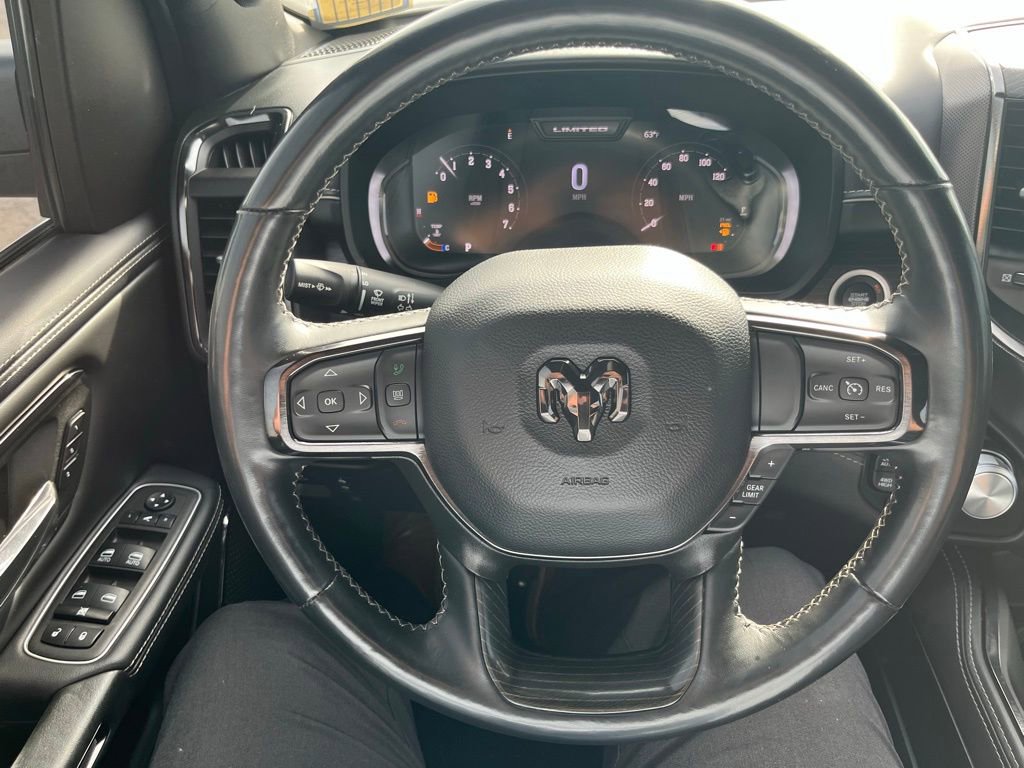 Used 2024 RAM 1500 Limited w/ Body Color Bumper Group image 10