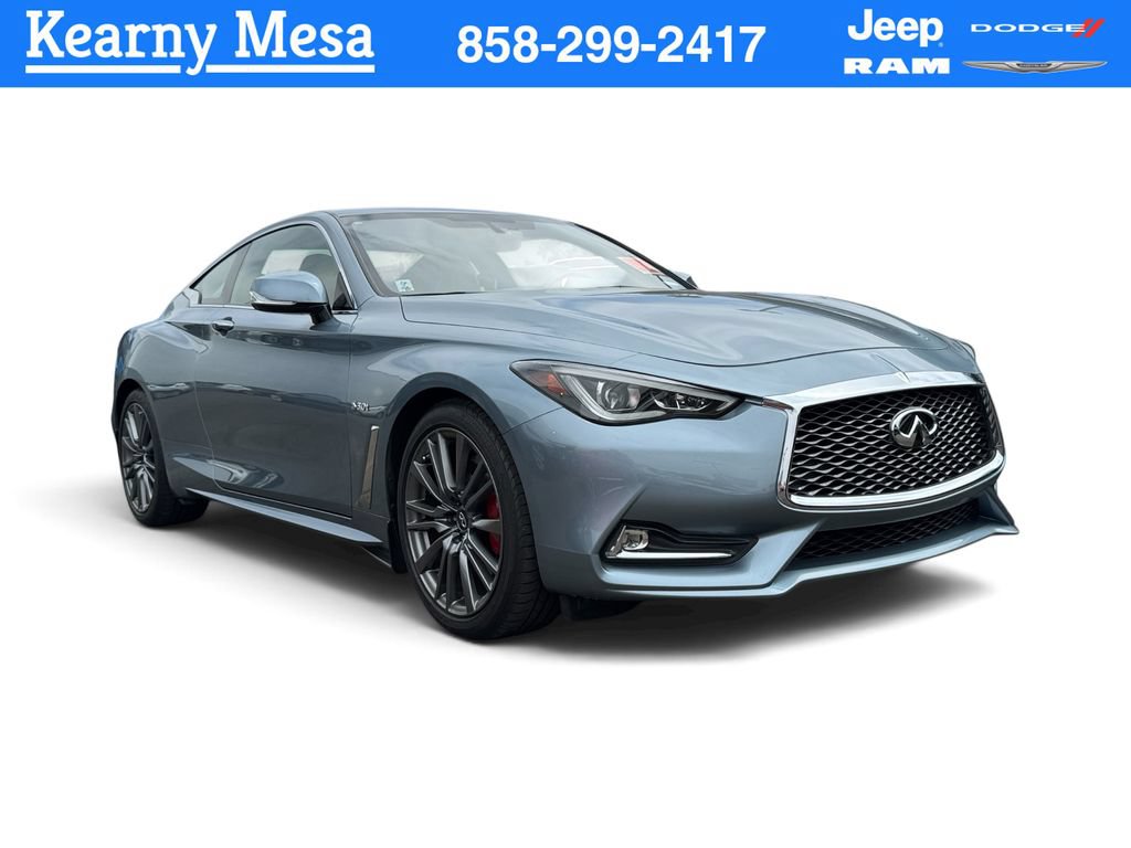Used 2017 INFINITI Q60 Red Sport 400