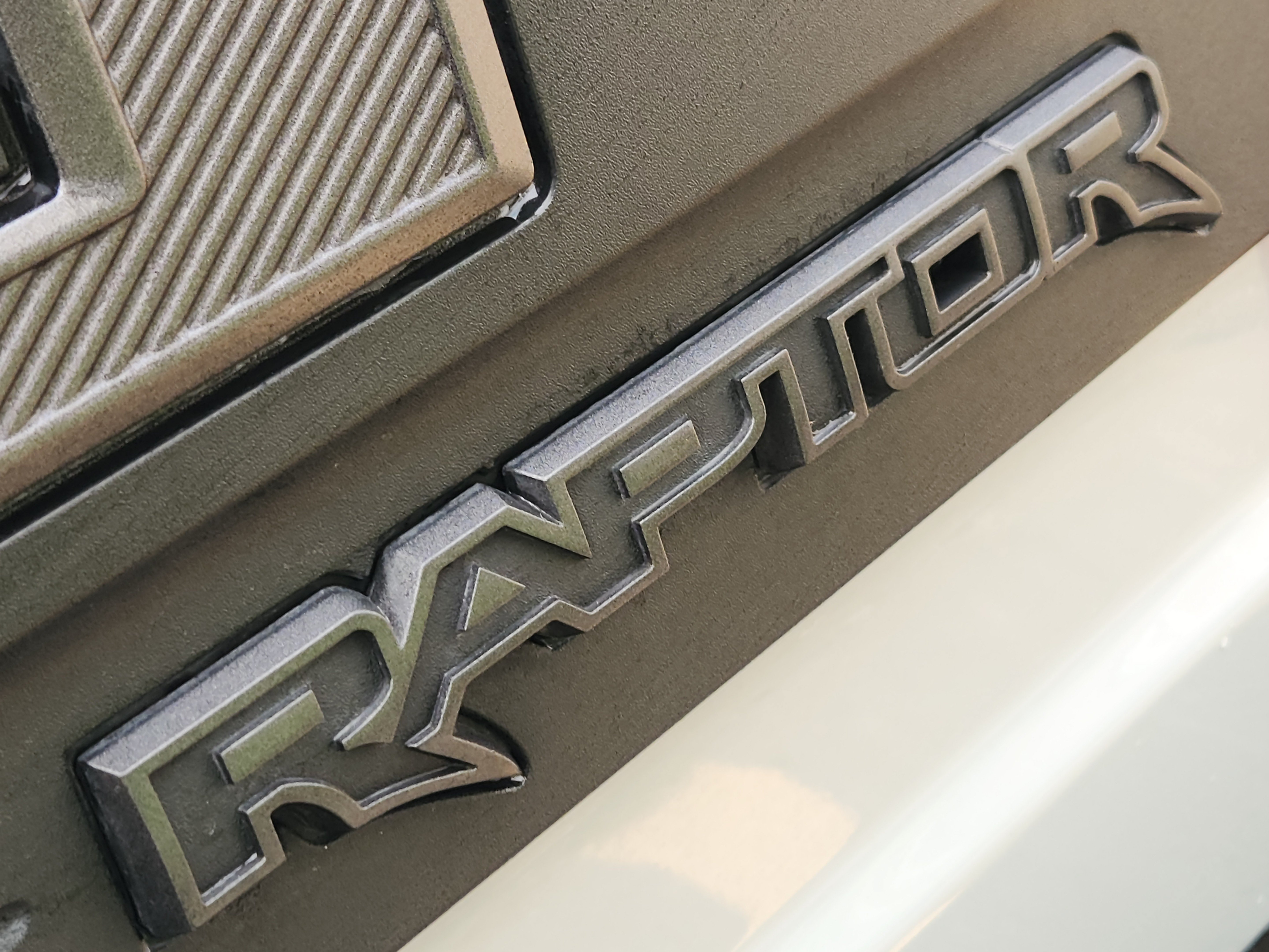 Used 2025 Ford F150 Raptor AWD/4WD image 8