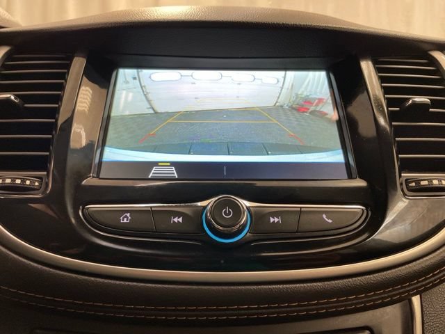 Used 2019 Chevrolet Trax LT w/ LT Convenience Package FWD image 25