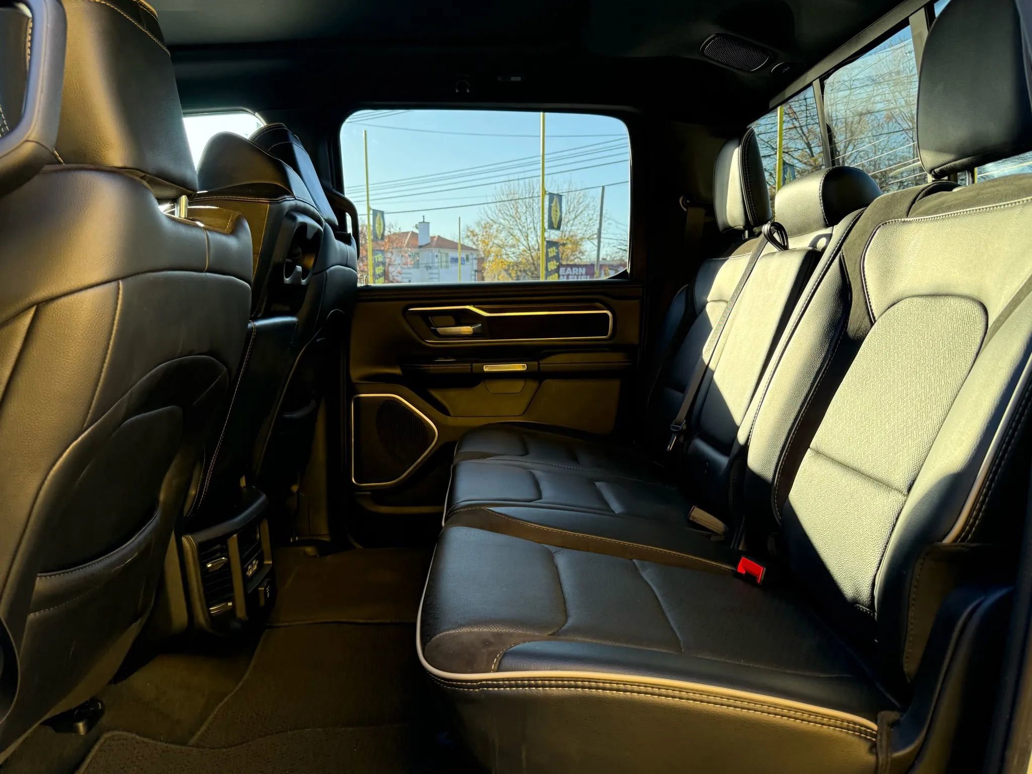 Used 2023 RAM 1500 Laramie image 27