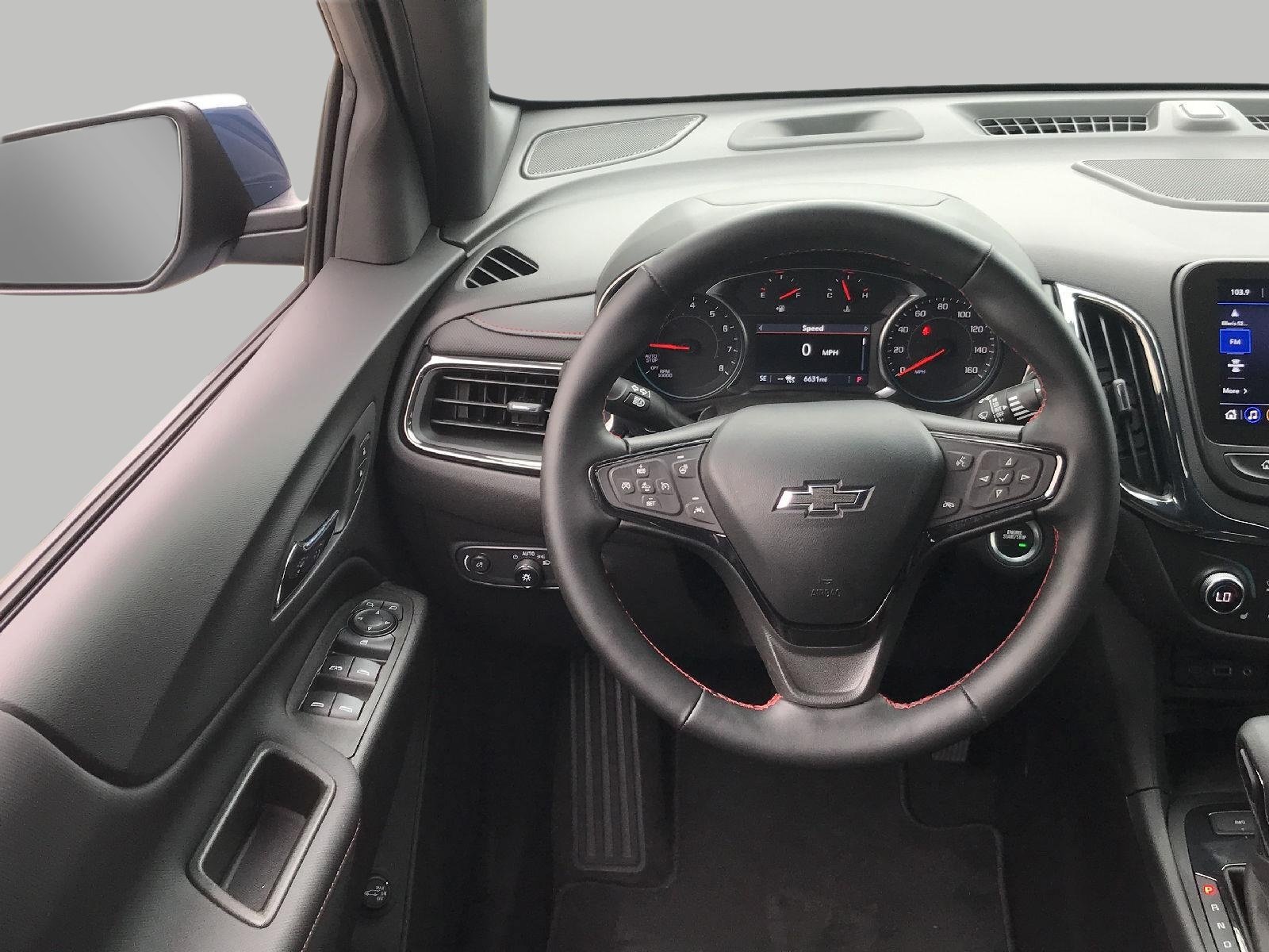 Used 2024 Chevrolet Equinox RS w/ RS Leather Package AWD/4WD image 4
