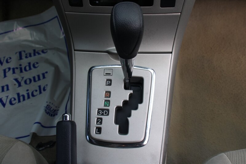 Used 2011 Toyota Corolla LE FWD image 8