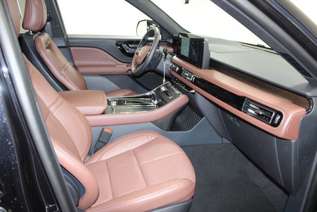New 2026 Lincoln Aviator Reserve image 29