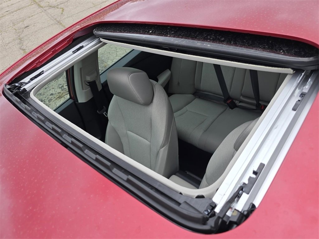 New 2025 Honda Accord SE image 3