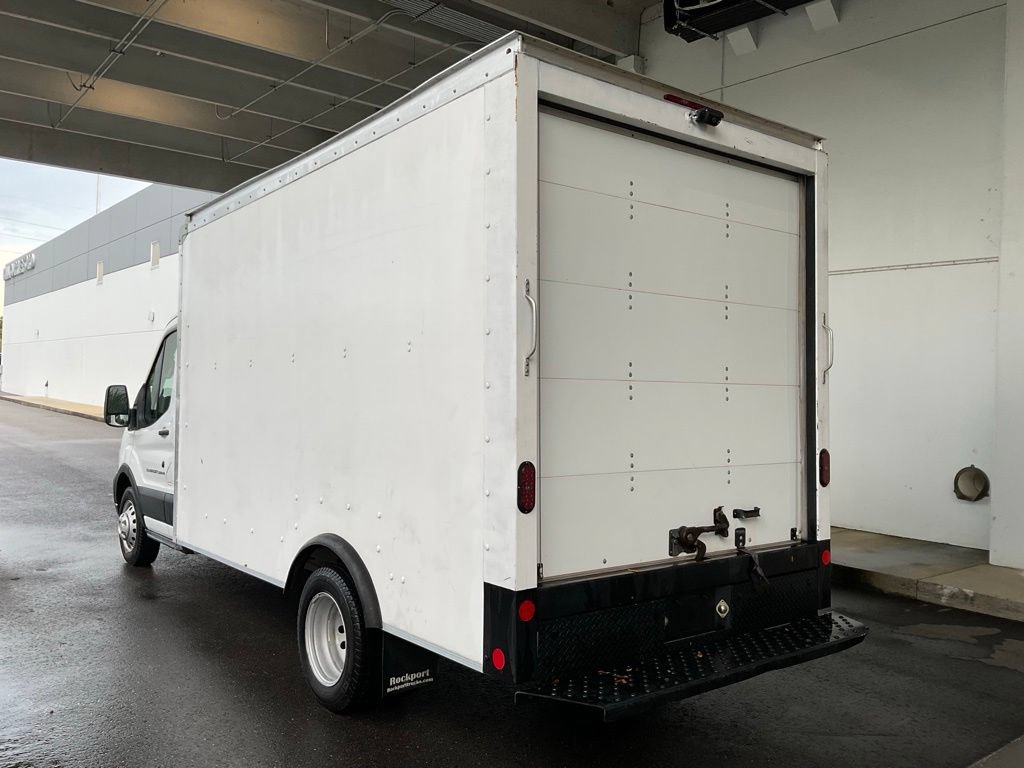 Used 2022 Ford Transit 350 DRW RWD image 5