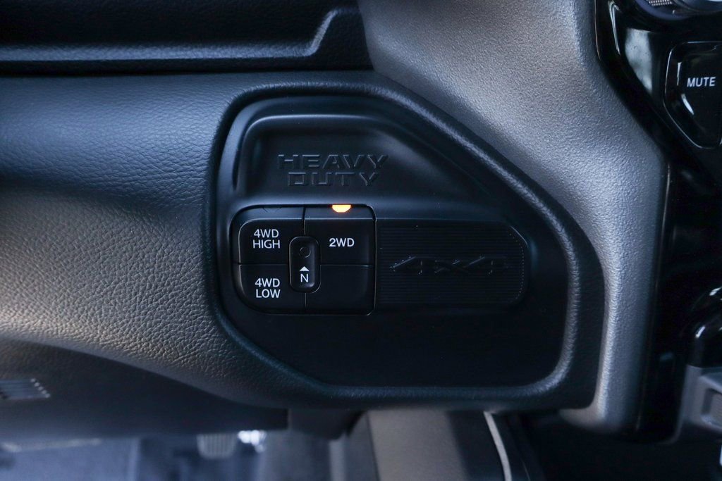 Used 2020 RAM 2500 Laramie w/ Night Edition image 37